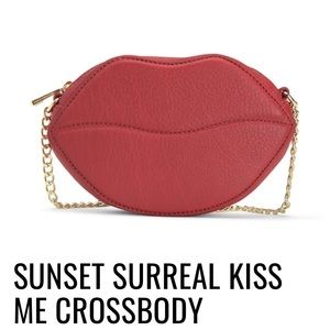 Juicy Couture Sunset Surreal Kiss Me Crossbody Bag